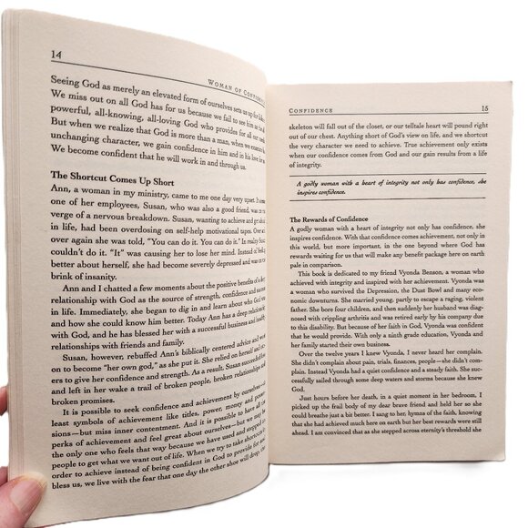 Woman of Confidence: Wisdom for Achieving with Integrity by Pam Farrel - Picture 3 of 5